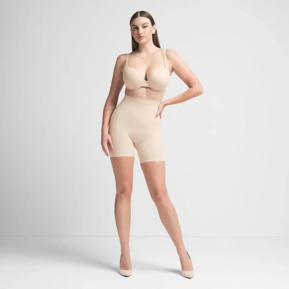 SKIMS SEAMLESS SCULPT Mid Thigh Short - Sand Size M NWT #1991
